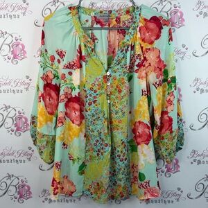 Figueroa & flower top blouse flowers flowy Floral Mint Button-Down Blouse